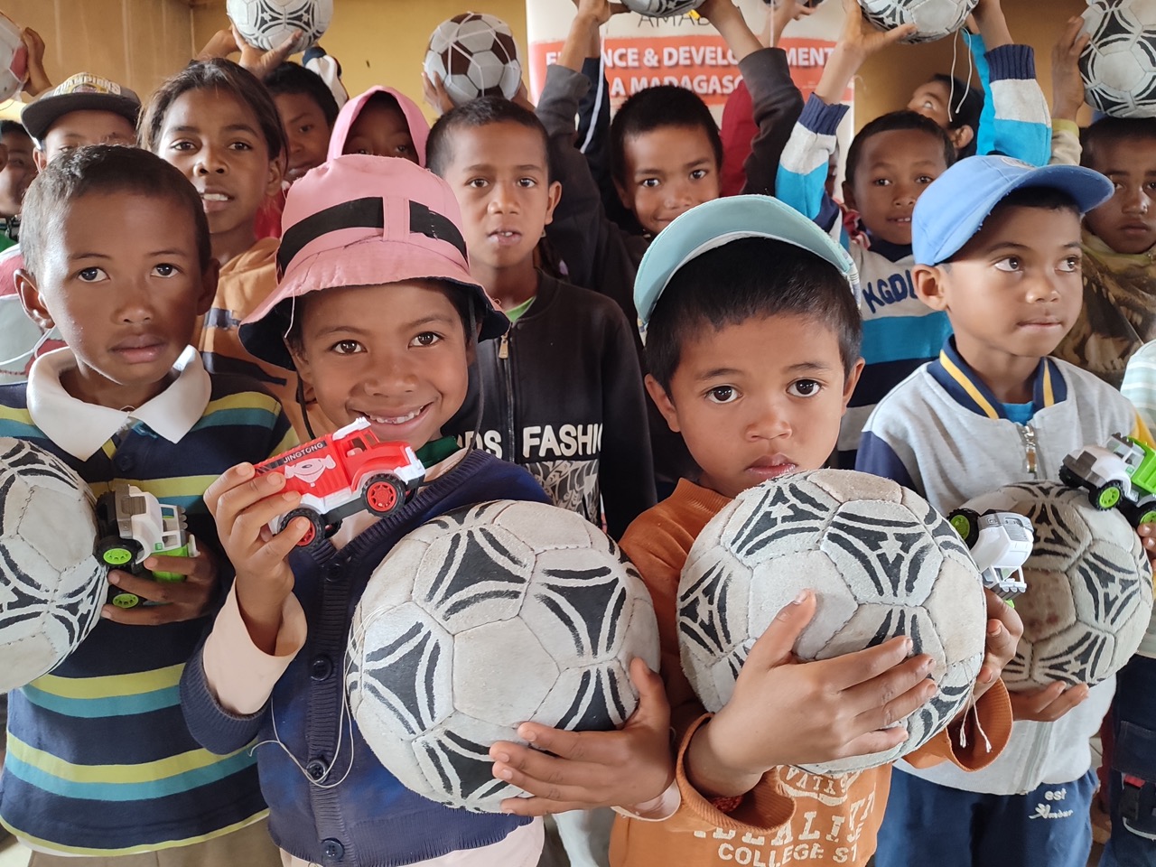 Distribution cadeaux de Noël 2025-31