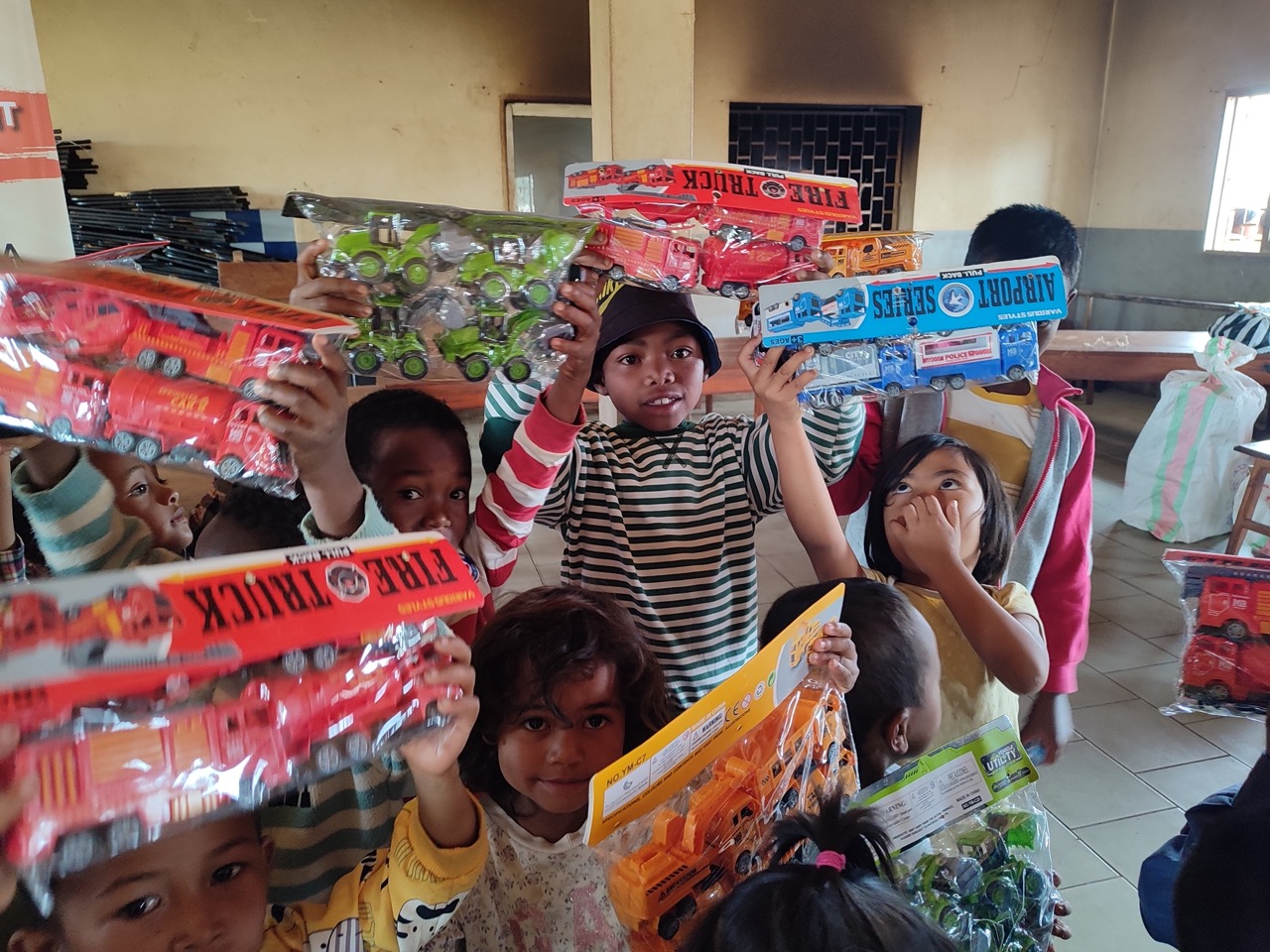 Distribution cadeaux de Noël 2025-32