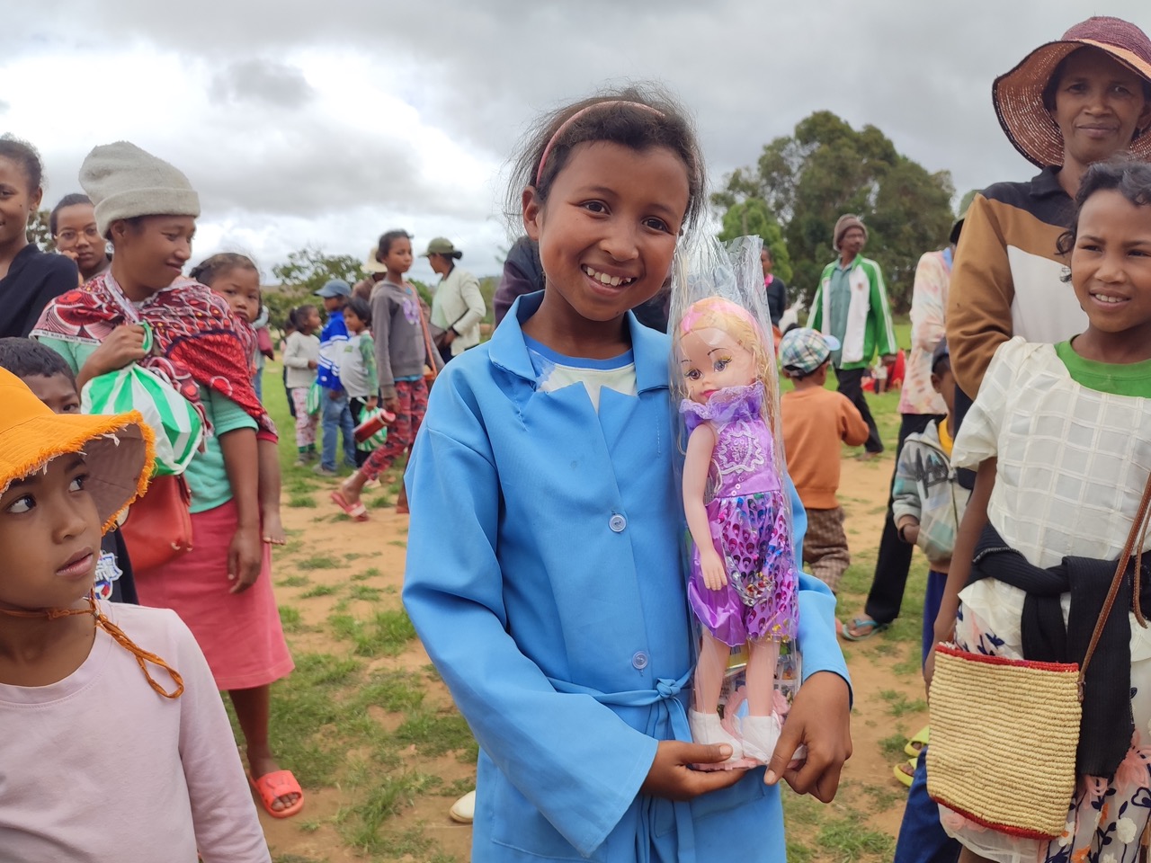 Distribution cadeaux de Noël 2025-8