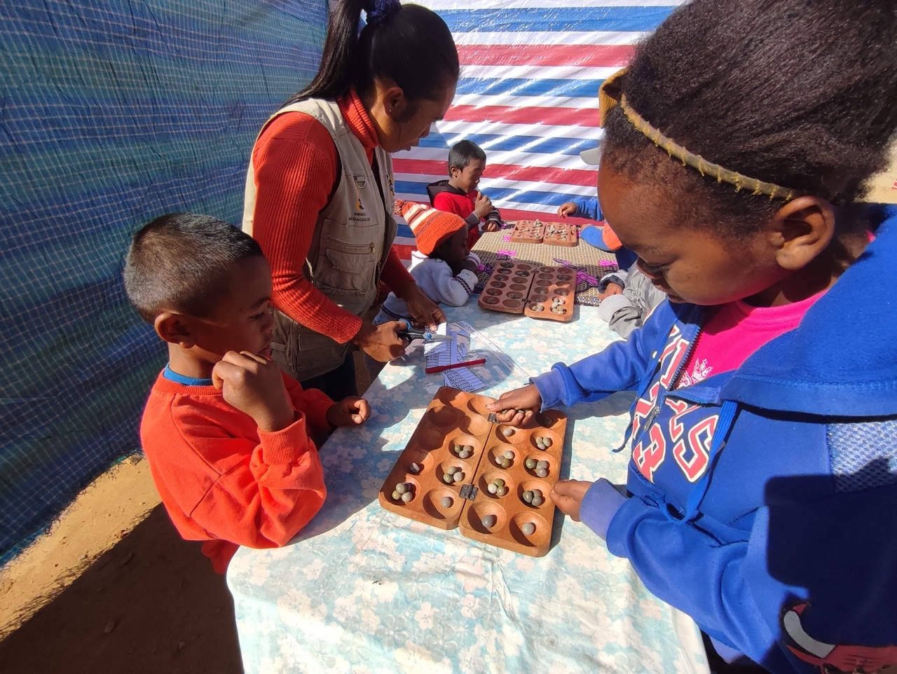 Jeux divers et animations pour la journée de l'enfance